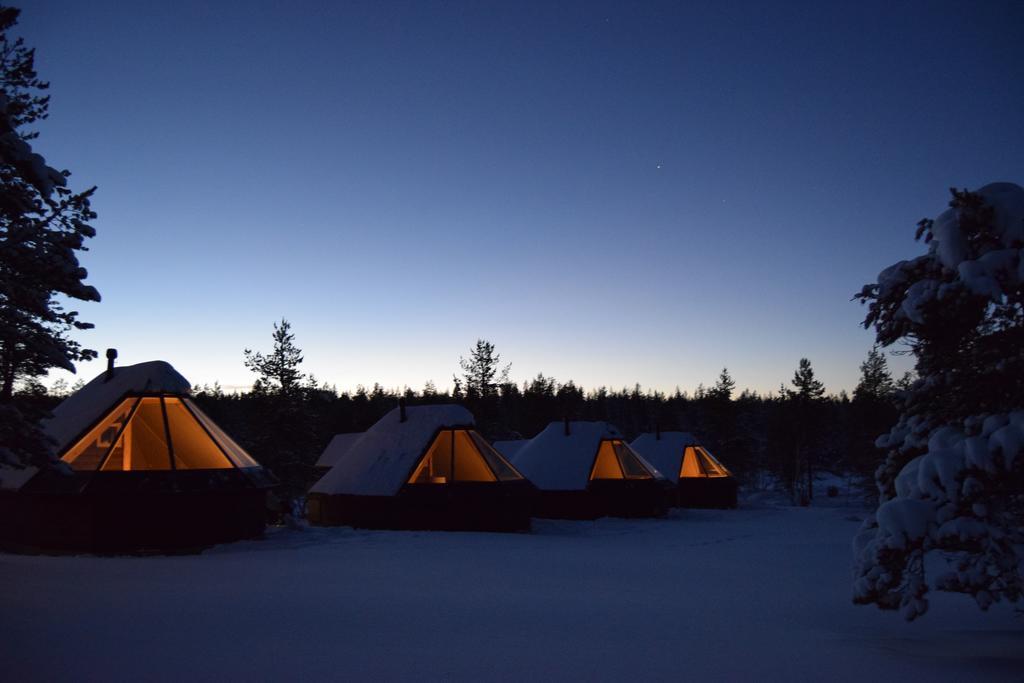 Wilderness Hotel Muotka & Igloos Saariselka Luaran gambar